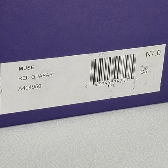 Stuart Weitzman Muse Red Quasar Heels Sz 7 N - Picture 15 of 16